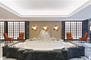 360 E 72nd St, New York City, NY 10021 - Photo 11