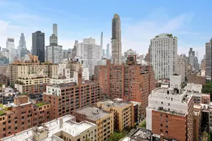 360 E 72nd St, New York City, NY 10021 - Photo 7