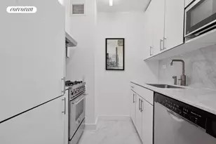322 W 57th St, New York City, NY 10019 - Photo 3