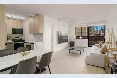 311 E 38th Street #14E, New York City, NY 10016 - Photo 5
