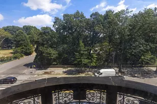 247 Central Prk W, New York City, NY 10024 - Photo 11