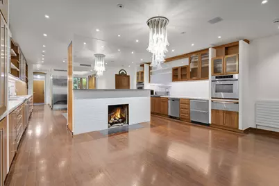 247 Central Park W, New York City, NY 10024 - Photo 9