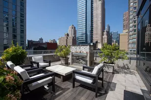 247 W 46th St, New York City, NY 10036 - Photo 9