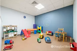 250 E 40th St, New York City, NY 10016 - Photo 11