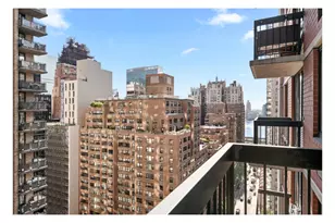 250 E 40th St, New York City, NY 10016 - Photo 3