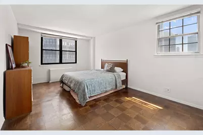 225 E 36th Street #12E, New York City, NY 10016 - Photo 3