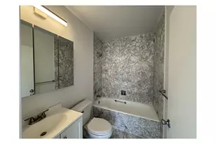 377 Rector Pl, New York City, NY 10280 - Photo 15