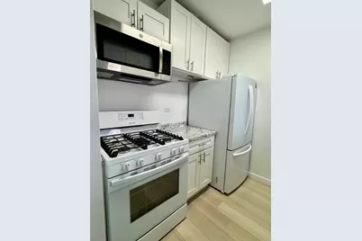 377 Rector Place #17D, New York City, NY 10280 - Photo 9