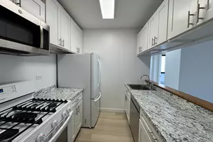 377 Rector Pl, New York City, NY 10280 - Photo 13