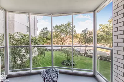 3333 Henry Hudson Parkway #2R, New York City, NY 10463 - Photo 9