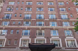 170 W 74th St, New York City, NY 10023 - Photo 9