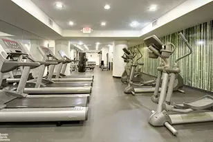 100 W 58th St, New York City, NY 10019 - Photo 7