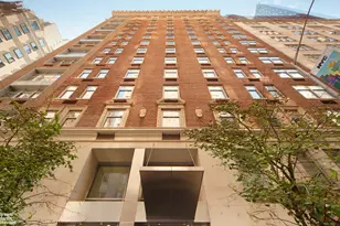 100 W 58th St, New York City, NY 10019 - Photo 9