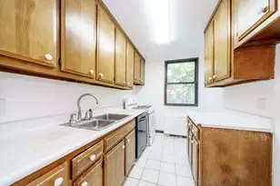 420 E 51st St, New York City, NY 10022 - Photo 5