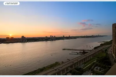 100 Riverside Boulevard #PHB, New York City, NY 10069 - Photo 31