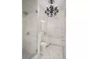 159 W 24th St, New York City, NY 10011 - Photo 5