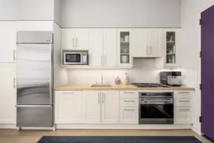 159 W 24th St, New York City, NY 10011 - Photo 17