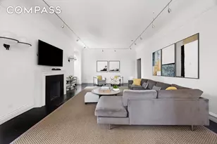 180 W 58th St, New York City, NY 10019 - Photo 3