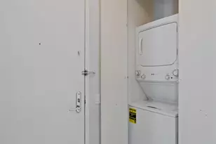 200 E 32nd St, New York City, NY 10016 - Photo 15