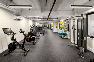 435 W 19th St, New York City, NY 10011 - Photo 9