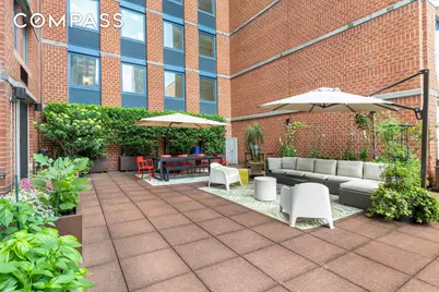 404 E 76th Street #2B, New York City, NY 10021 - Photo 9