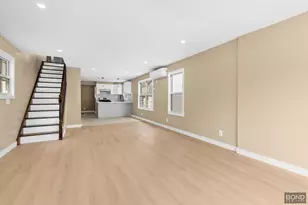 33-38 153rd St, New York City, NY 11354 - Photo 5