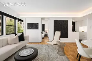 55 E 9th St, New York City, NY 10003 - Photo 3