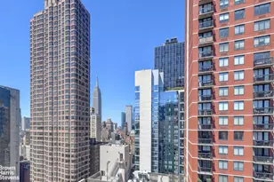300 E 40th St, New York City, NY 10016 - Photo 15