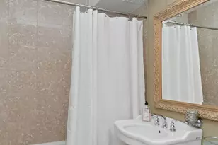 340 E 64th St, New York City, NY 10065 - Photo 9