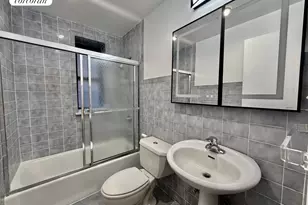 880 W 181st St, New York City, NY 10033 - Photo 11