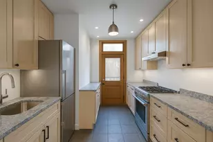 147 Diamond St, New York City, NY 11222 - Photo 11