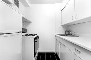 415 E 85th St, New York City, NY 10028 - Photo 5
