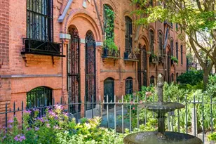 12 Warren Pl, New York City, NY 11201 - Photo 13