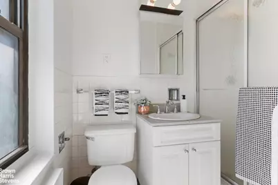 142 W End Avenue #18N, New York, NY 10023 - Photo 9