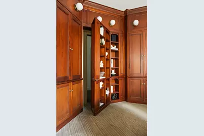 565 Park Avenue #4W, New York City, NY 10065 - Photo 13