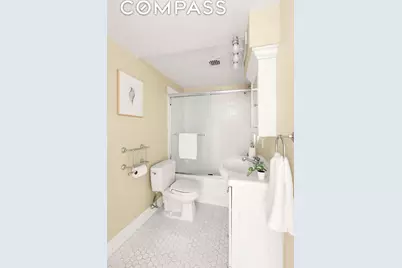 2166 Broadway #19B, New York City, NY 10024 - Photo 13