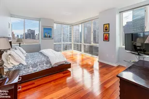 60 E 55th St, New York City, NY 10022 - Photo 11
