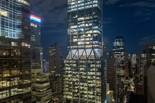 60 E 55th St, New York City, NY 10022 - Photo 3