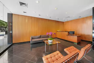 101 W 12th St, New York City, NY 10011 - Photo 11