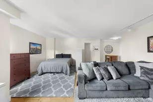 101 W 12th St, New York City, NY 10011 - Photo 7