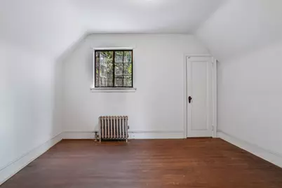 176-15 Croydon Road, New York City, NY 11432 - Photo 55