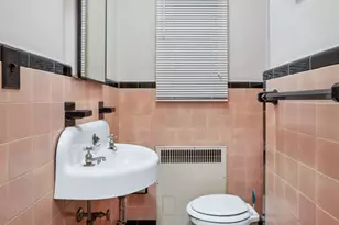 176-15 Croydon Rd, New York City, NY 11432 - Photo 27