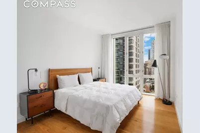 301 E 61st Street #17A, New York City, NY 10065 - Photo 9