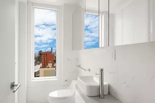 301 E 61st St, New York City, NY 10065 - Photo 13