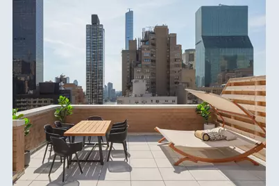 234 E 46th Street #PH2103, New York City, NY 10017 - Photo 21