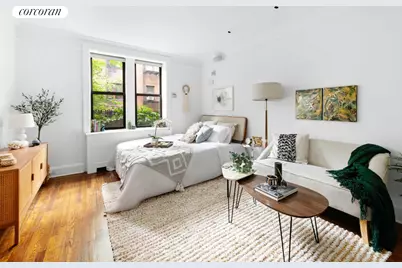 319 W 18th Street #1F, New York City, NY 10011 - Photo 1