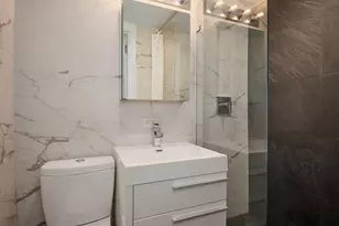 25 Tudor City Pl, New York City, NY 10017 - Photo 3