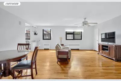 21-29 Utopia Parkway #UPSTAIRS, New York City, NY 11357 - Photo 7