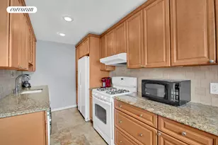 21-29 Utopia Pkwy, New York City, NY 11357 - Photo 3