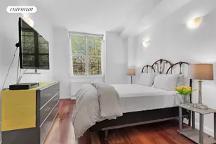 310 W 120th St, New York City, NY 10026 - Photo 3